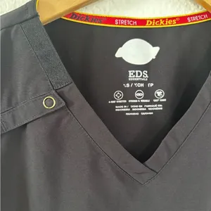 Dickies Scrub Top XS EDS Essentials Black V-Neck 4-Way Stretch DK615 thumbnail 4