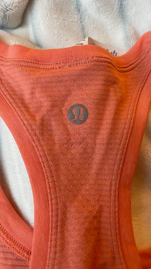 Lululemon Swiftly Tech Racerback Tank 2.0 Race Length thumbnail 3