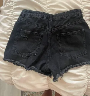 Black Rip Jean Shorts Size 00 thumbnail 5