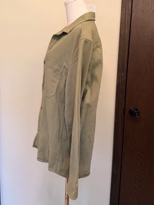 H&M green utility jacket slightly fitted chest pockets thumbnail 5