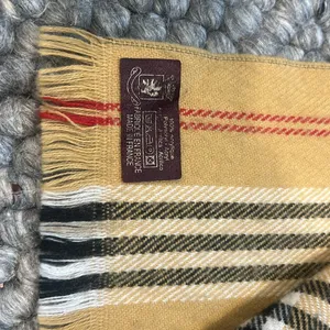 Non Signe Burberry Plaid Printed Scarf Made in France thumbnail 5