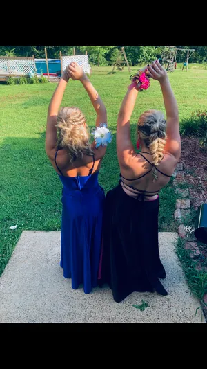 Prom Dress Blue Size 2 thumbnail 3