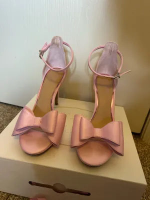Pink Gianni Bini Heels thumbnail 3