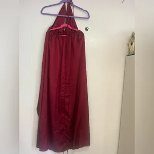 Elegant Burgundy Maxi Dress thumbnail 4