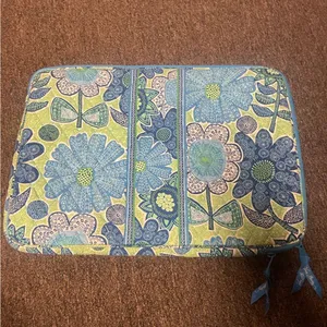 Vera Bradley Floral Laptop Sleeve with Blue and Green Design thumbnail 2