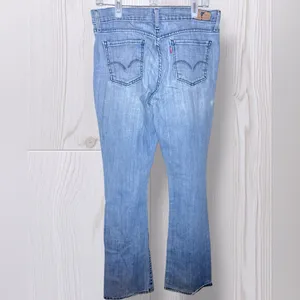 LEVIS Women’s Vintage Bootcut Low Rise Jeans thumbnail 4