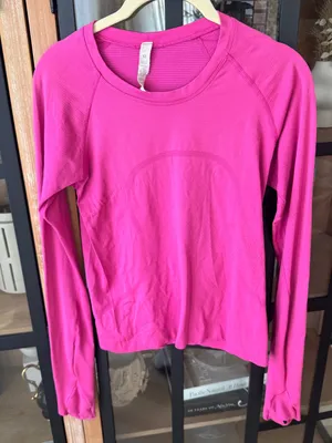 Lululemon Swiftly Tech Long Sleeve Shirt 2.0 Race Length Sonic Pink tee crop thumbnail 1