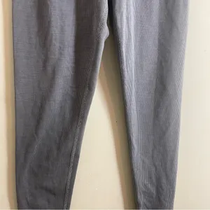 Beyond Yoga Ribbed High Rise Leggings Gray size M *flaw* thumbnail 6