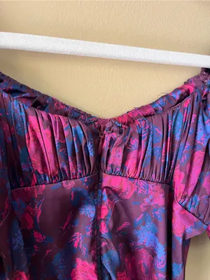 For Love & Lemons Floral Puff-Sleeve Square Neck Bodysuit in Magenta and Purple thumbnail 9