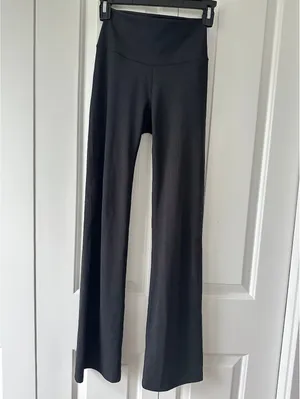 Uniqlo AIRism Soft Ribbed Flare Leggings Black XS thumbnail 4