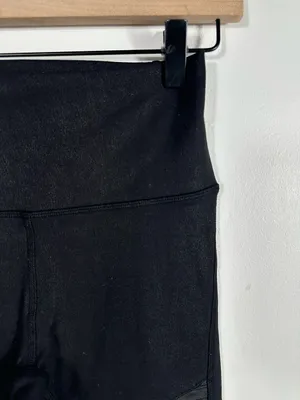 Alo‎ Yoga High-Waist Moto Legging Black Mesh Ribbed Athletic Leggings Women’s S thumbnail 7
