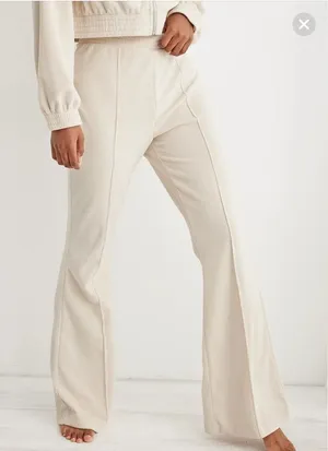 Aerie TWO PIECE SET Cream Women's velour Flare Pants & Jacket size small. thumbnail 1