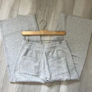 Quince Crop Sweatpants supersoft fleece wide leg womens Gray (small) loungewear thumbnail 6