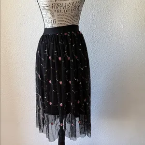 Miami Black Floral Midi Skirt thumbnail 2