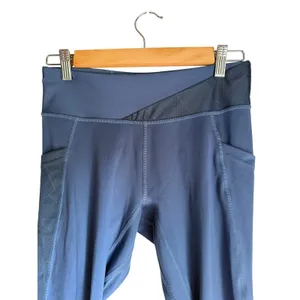 Pearl Izumi Women's Capri Leggings Medium Dusty Blue Mesh Pocket Athletic thumbnail 5