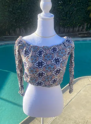 Off The Shoulder Top thumbnail 1