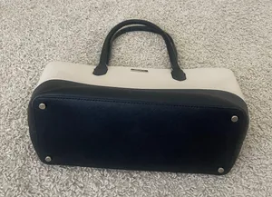 Black And White Leather Purse thumbnail 3