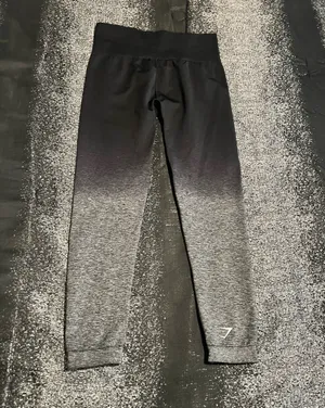 Womens S Gymshark Adapt Ombre Seamless Leggings Black/Grey Gradient High Waisted thumbnail 2