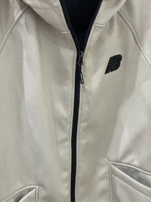 New Balance Women’s Cream Hooded Zip Jacket thumbnail 7