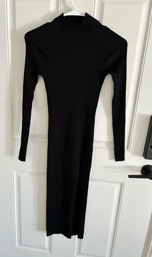 Aritzia Wilfred Dress Black thumbnail 1