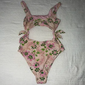 Aerie One-Piece Swimsuit size large thumbnail 3