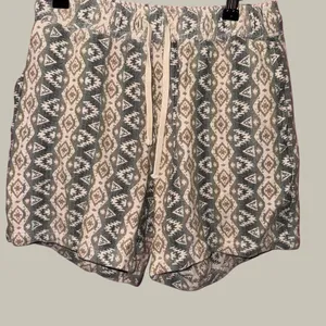 Zara Womens Small Geometric‎ Aztec Print Knit Shorts Green Tan Drawstring Boho thumbnail 1