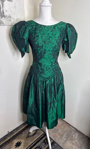 VTG 80s Emerald Green Iridescent Taffeta & Floral Prom Party Dress Whimsigoth thumbnail 1