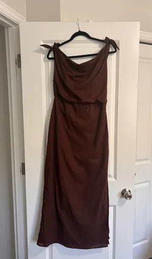 New Showpo Cincinnati Off The Shoulder Side Split Column Linen Dress Size 10 thumbnail 7