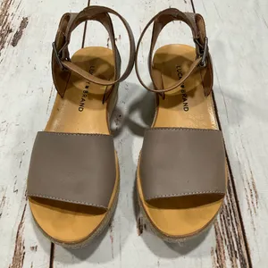 Lucky‎ Brand Taupe Leather Espadrilles Sandals thumbnail 2