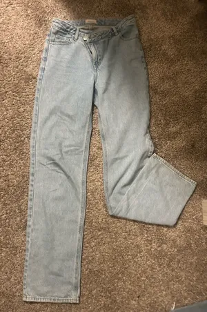PacSun Jeans thumbnail 1