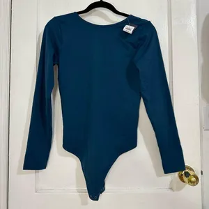 Abercrombie & Fitch Seamless Long Sleeve V‎ Bodysuit Size Medium Blue Open Back thumbnail 2