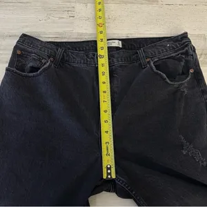 Abercrombie & Fitch The 90s Straight Ultra High Rise Jeans‎ Black Distressed thumbnail 14
