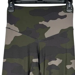 Offline by Aerie Medium 7/8 Leggings Real Me Hi-Rise Stretch Soft Green Camo thumbnail 2