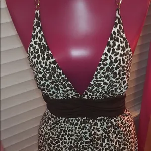 Cheetah print top Forever21 size medium thumbnail 1