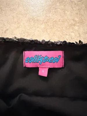 Edikted Black Oversized Sequin Mini Skirt thumbnail 3