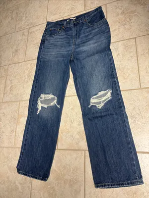 Levi “Low Pro Straight” Distressed Jeans in Dark Blue thumbnail 3