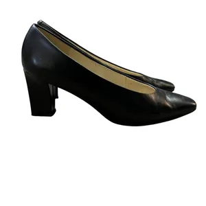 Vintage SRO Leather Heels Women’s 7.5M Blue Low Heel Pumps Used thumbnail 12