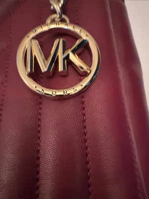 Michael Kors Wine Quilted Chain-Handle Shoulder Bag thumbnail 3