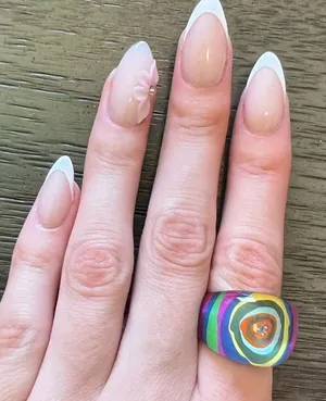 Vintage Lucite Plastic Acrylic Psychedelic Ring thumbnail 1