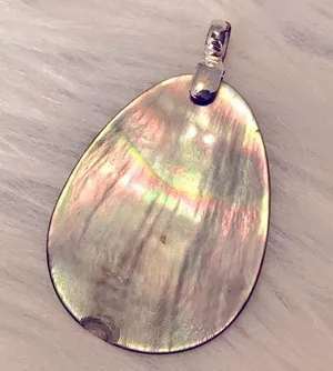 Vintage Mother of Pearl slice pendant with 925 sterling silver pendant bail Flaw thumbnail 1