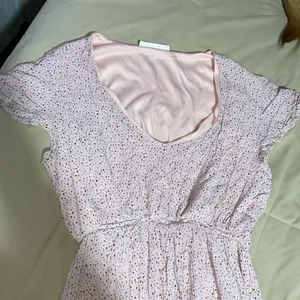 medium dress thumbnail 2