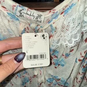 NWT $68 Free People Ivory Combo Take It Away Floral Tie-Front Lace Bodysuit S thumbnail 6