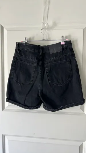 Zara High Rise Shorts thumbnail 3