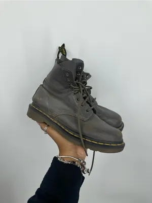 Dr Martens 1460 Gray Combat Boots Women's Size 7 Grunge thumbnail 4