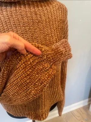 Brown Ribbed Turtleneck Sweater - size medium super soft thumbnail 3