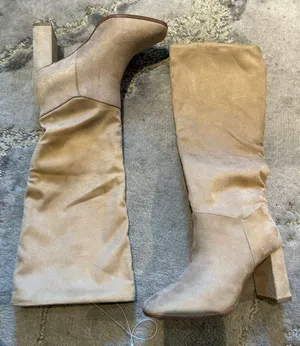 Express Suede Knee High Black Heel Boots thumbnail 4