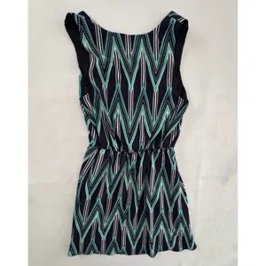 Everly‎ Womens Chevron Geometric V-Neck Sleeveless Mini Dress Navy Teal White M thumbnail 3