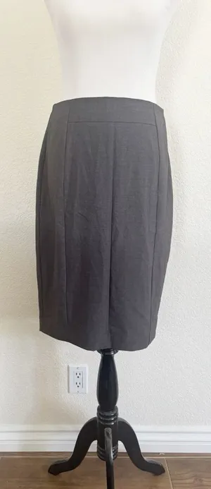 Worthington Pencil Skirt Size 10 Charcoal Gray Professional Lined‎ Back Vent thumbnail 1