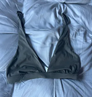 Lululemon Wundermost Triangle Bralette thumbnail 3