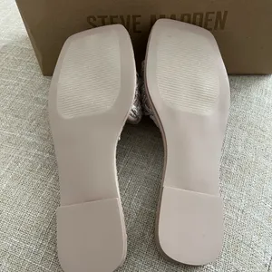 Steve Madden Zeal Sandals thumbnail 5